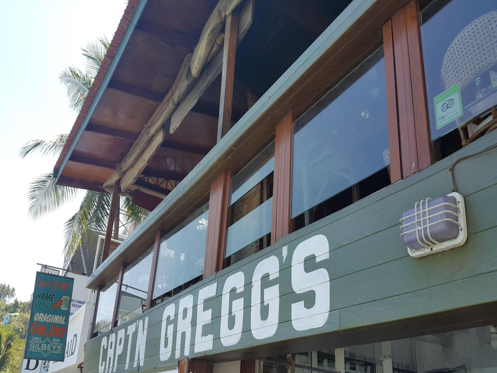 Captngreggs Dive Resort Puerto Galera Exteriör bild